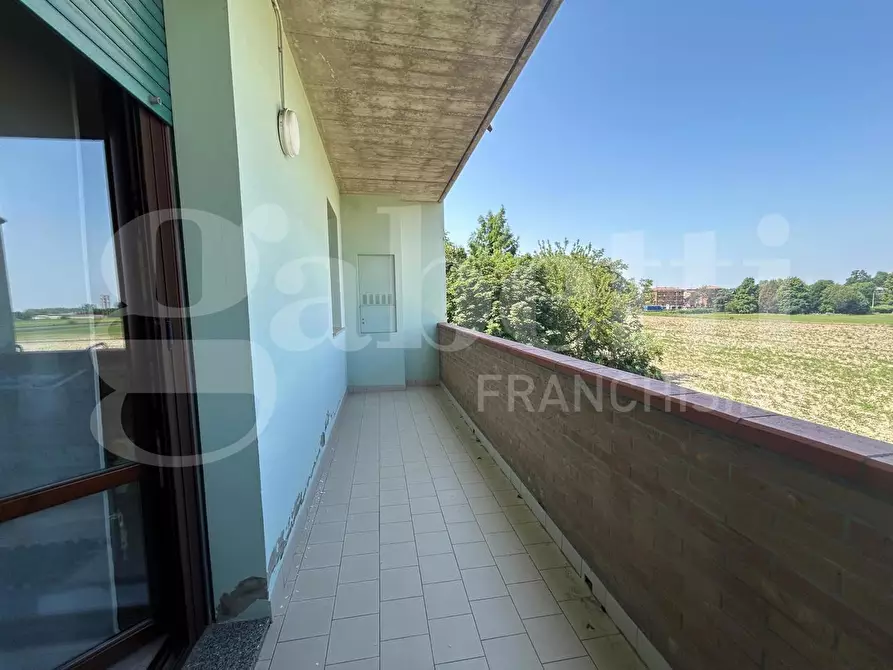 Immagine 4 di Appartamento in vendita  in Via FERRUCCIO TAGLIAVINI a Reggio Nell'emilia