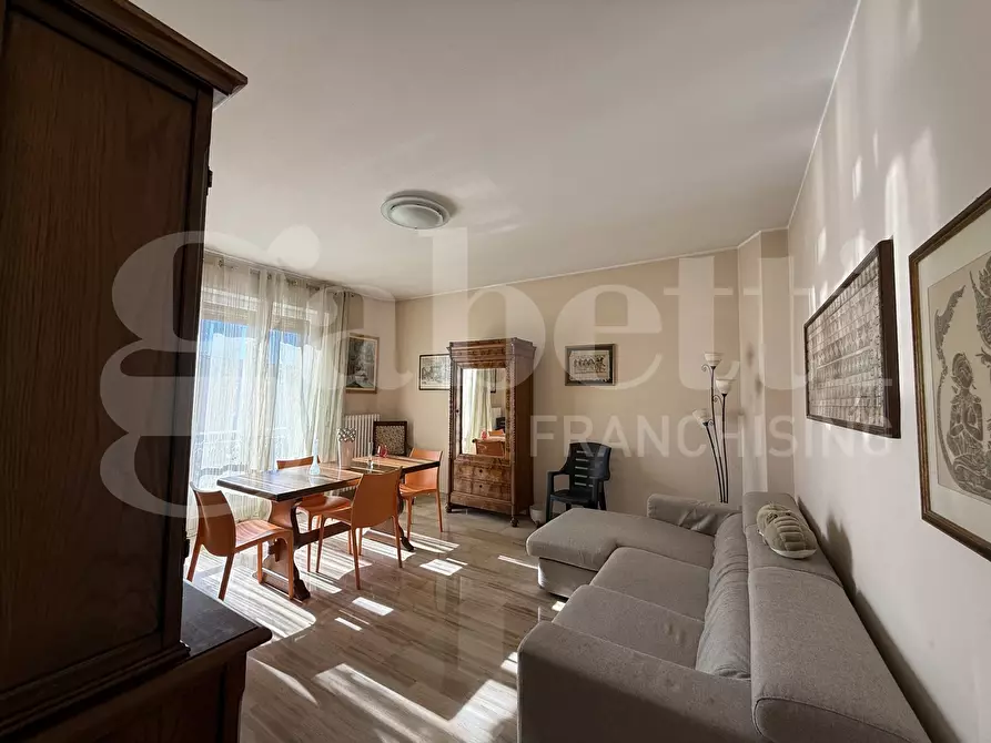 Immagine 20 di Casa bifamiliare in vendita  in Via Como, 1 a Erba