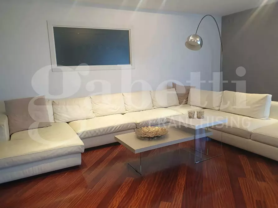 Immagine 10 di Appartamento in vendita  in Via N. Colajanni, 3/A a Bari