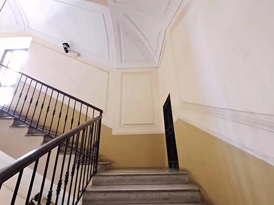 Immagine 5 di Appartamento in vendita  in Corso Umberto I a Napoli