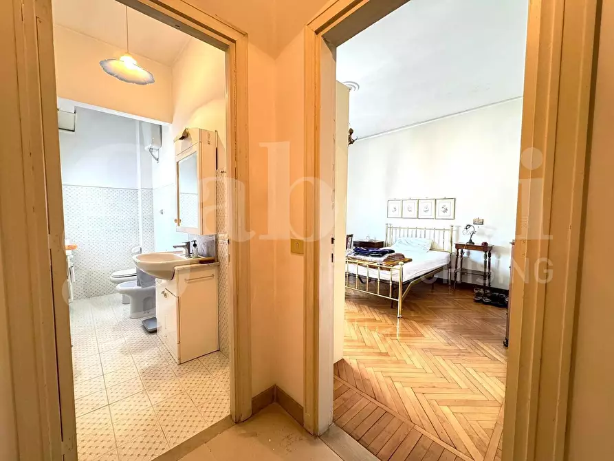 Immagine 20 di Appartamento in vendita  in Via Bolsena a Roma