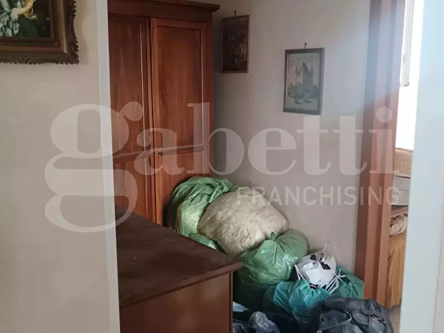 Immagine 11 di Appartamento in vendita  in Via TRENTO, 2 a Crispiano