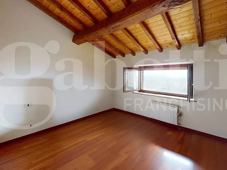 Immagine 12 di Appartamento in vendita  in Via Monte Cucco a Castelnuovo Di Porto