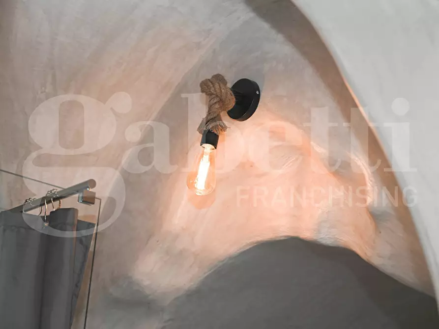 Immagine 20 di Casa indipendente in vendita  in Via Piccinni a Ostuni