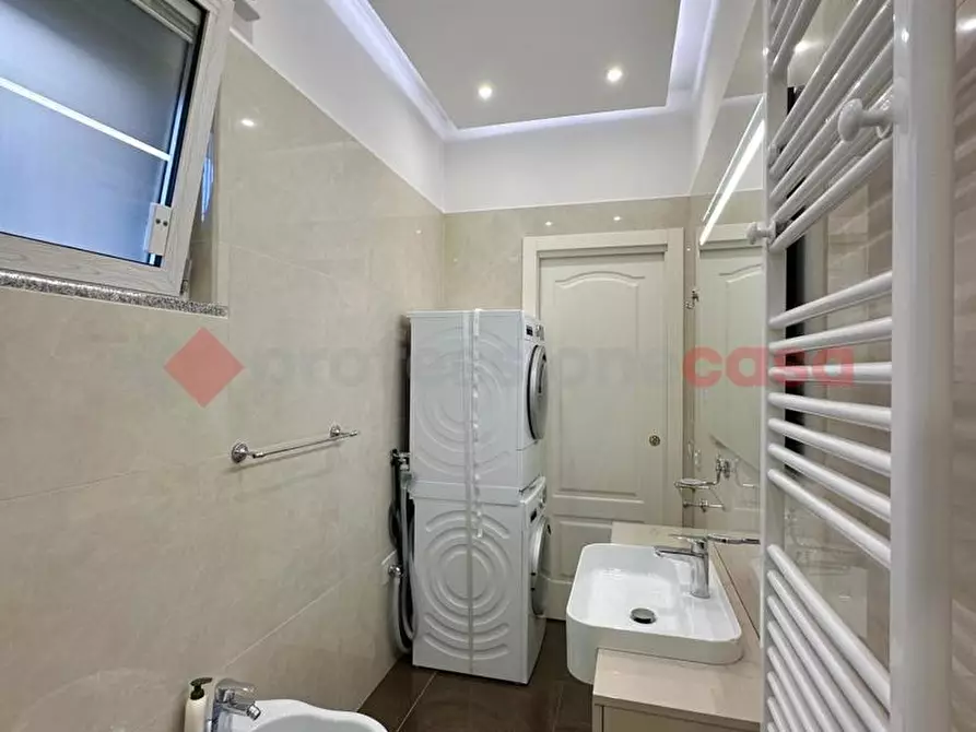 Immagine 30 di Villa in vendita  in Via Delle Robinie a Opera