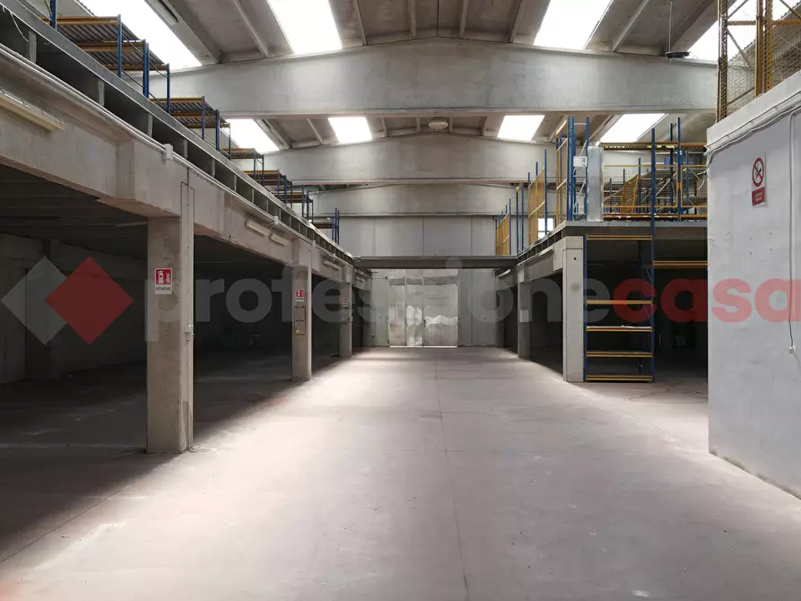 Immagine 17 di Capannone industriale in vendita  in Via SR630, 23 a Spigno Saturnia