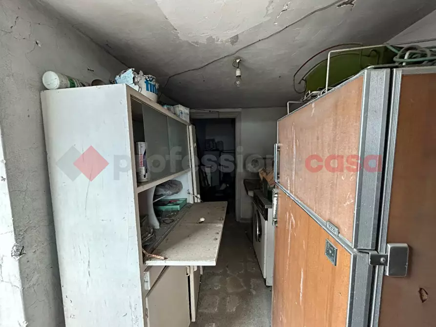 Immagine 5 di Palazzo in vendita  in Via Maltignano a Roma