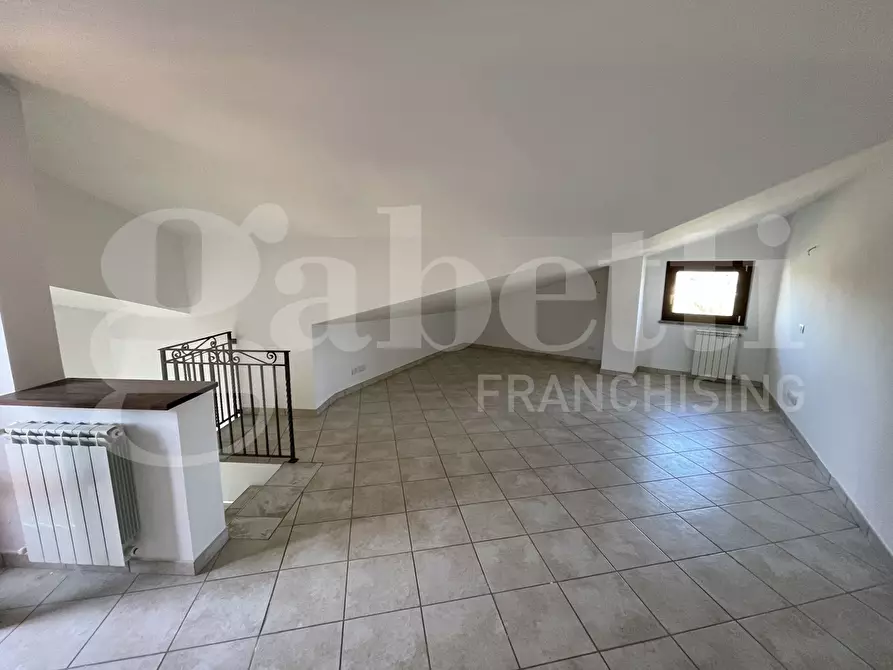 Immagine 29 di Casa bifamiliare in vendita  in Via dei Ciclamini, 25 a Rocca Di Papa