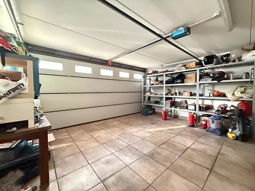 Immagine 10 di Villa in vendita  in Via C.A. DALLA CHIESA, 45 a Trenzano