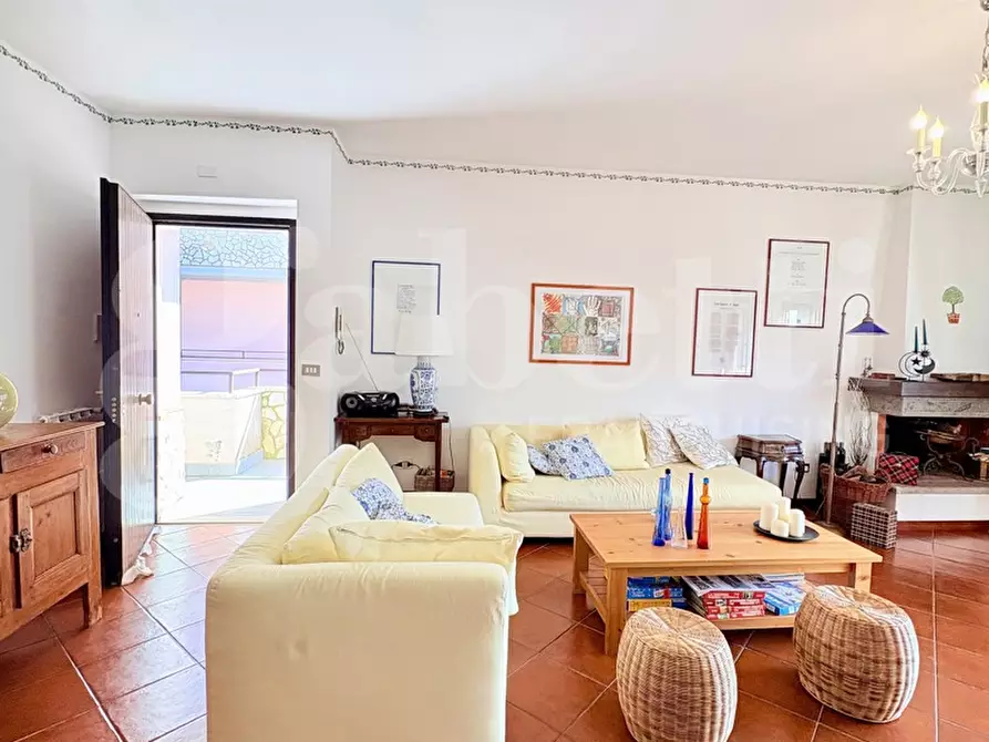 Immagine 10 di Villetta a schiera in vendita  in Via Delle Mele, 28 a Segni