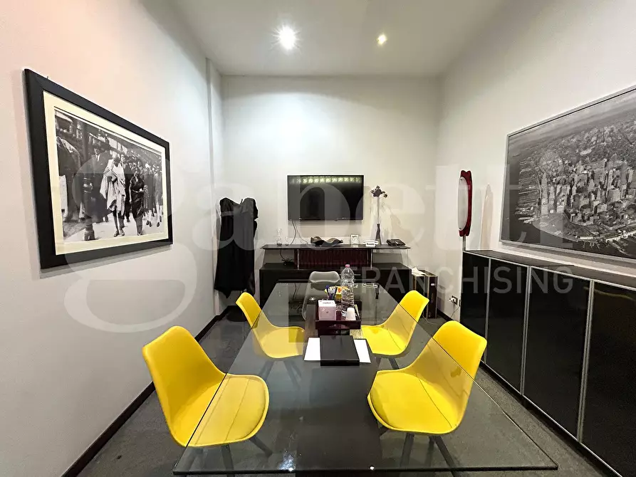 Immagine 10 di Ufficio in affitto  in Via Valerio Publicola, 65-67 a Roma