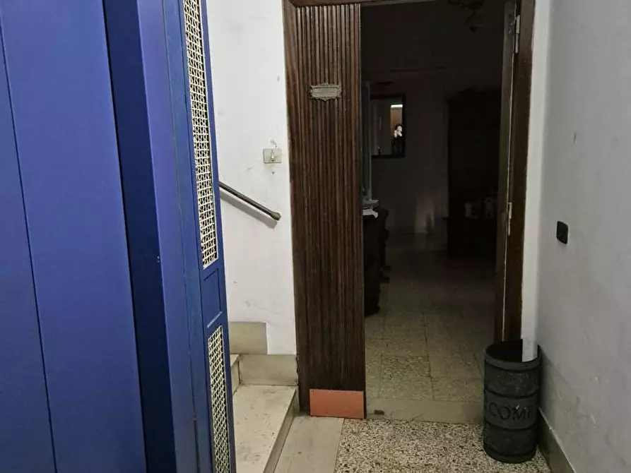 Immagine 1 di Appartamento in vendita  in Via De Simone, 27 a Torre Annunziata