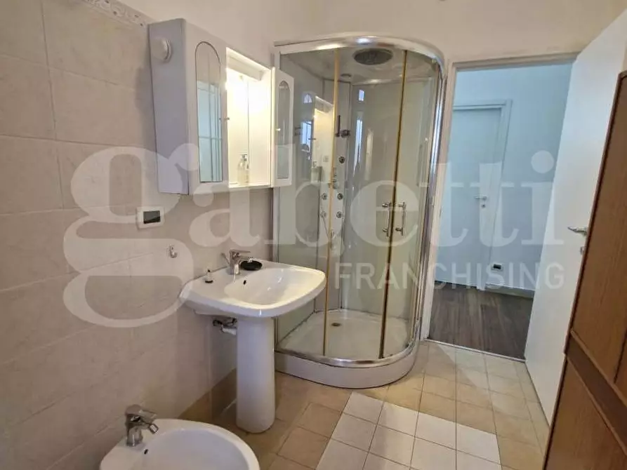 Immagine 17 di Appartamento in vendita  in Via Alfonso Il Magnanimo a Palermo