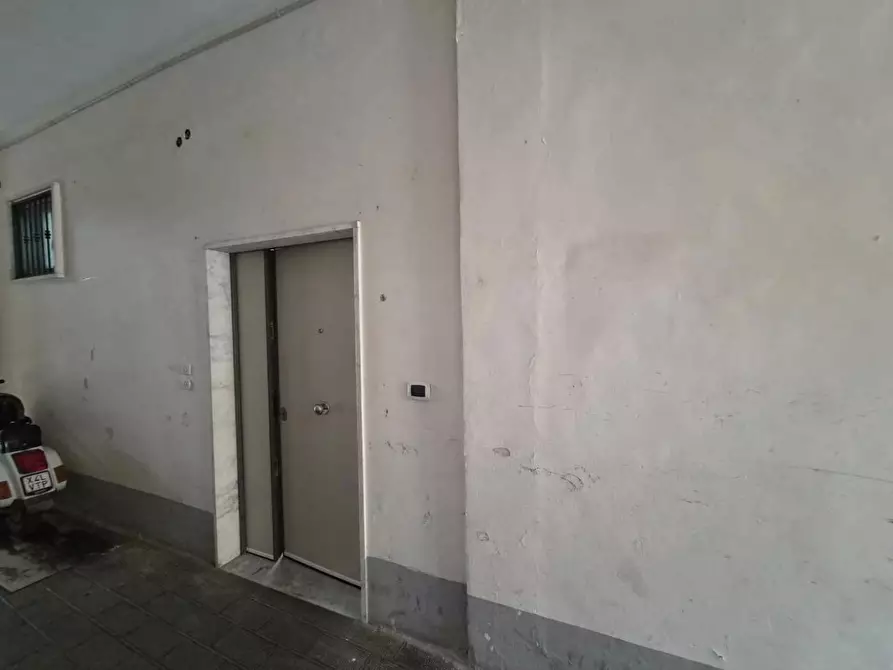 Immagine 2 di Appartamento in vendita  in Via Tenente Luigi Rossi, 87 a Boscotrecase