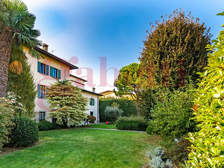 Immagine 4 di Villa in affitto  in Via Vittorio Gasparini, 16A a Bergamo