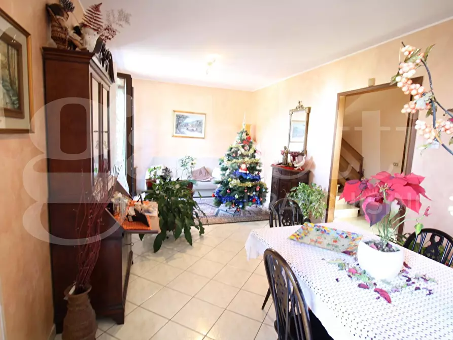 Immagine 14 di Villa in vendita  in Via Pietro Orlandi a Bubbiano