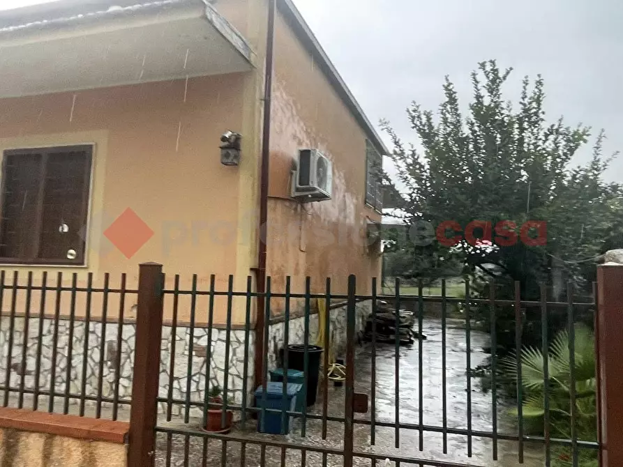 Immagine 33 di Villa in vendita  in Via Miceli III trav., snc a Vitulazio