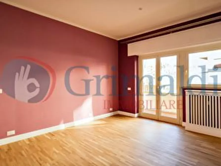 Immagine 25 di Appartamento in vendita  in Via dei Prati Fiscali a Roma