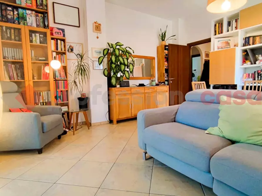 Immagine 40 di Appartamento in vendita  in Via TOGLIATTI, 11 a Locate Di Triulzi