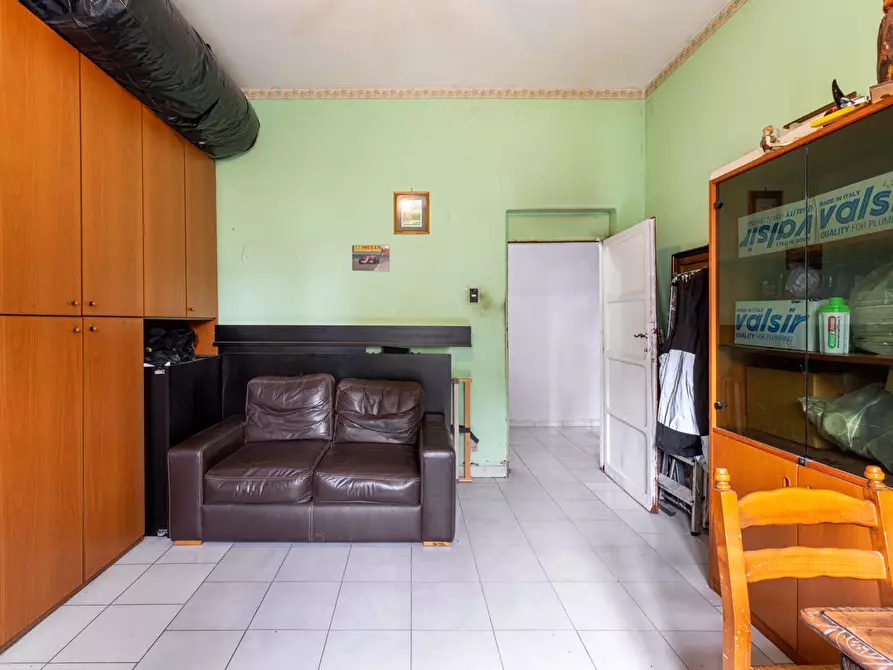 Immagine 11 di Appartamento in vendita  in Via Domenico de Ambrogi, 4 a Roma