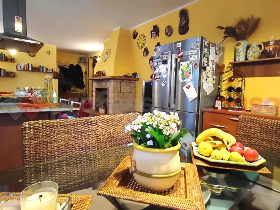 Immagine 15 di Appartamento in vendita  in Via cavour, 8 a Locate Di Triulzi