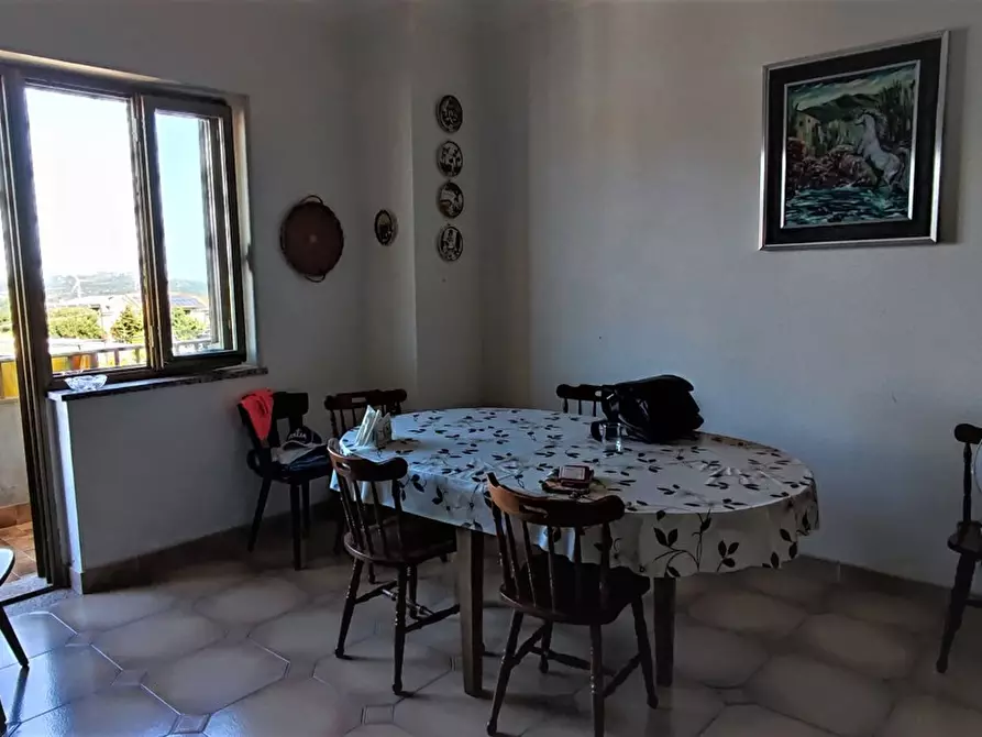 Immagine 11 di Appartamento in vendita  in Via DELLE ROSE, 4 a Girifalco