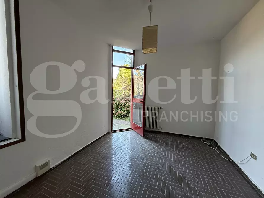 Immagine 45 di Appartamento in vendita  in Via Parini, snc a Erba