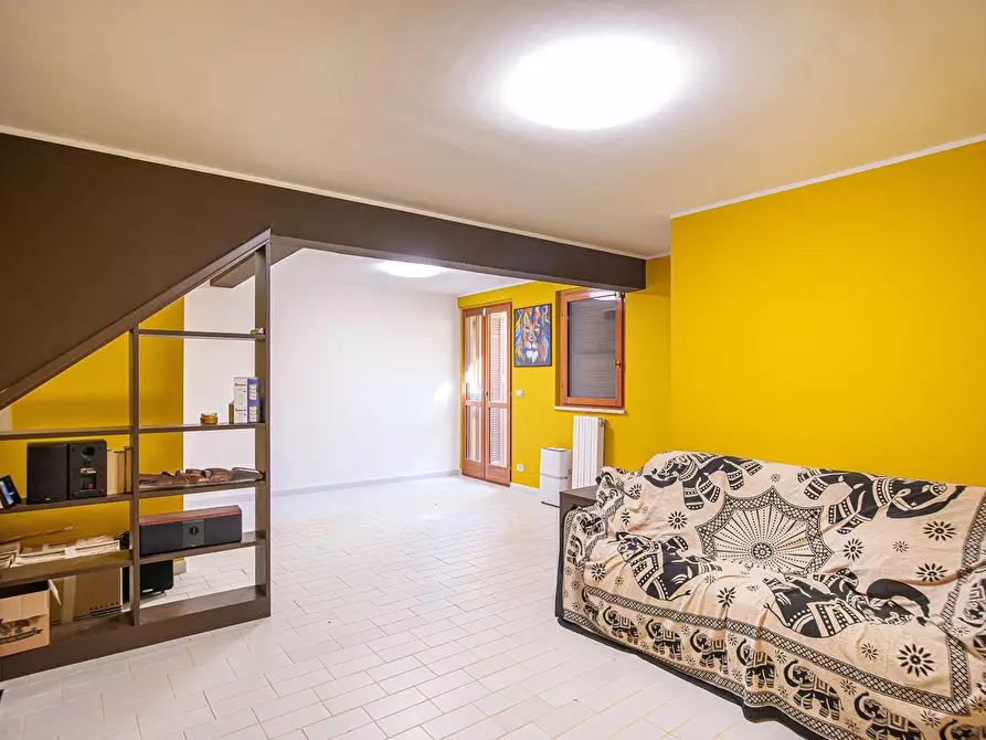 Immagine 30 di Casa trifamiliare in vendita  in Via della Bilancia, 47 a Sabaudia