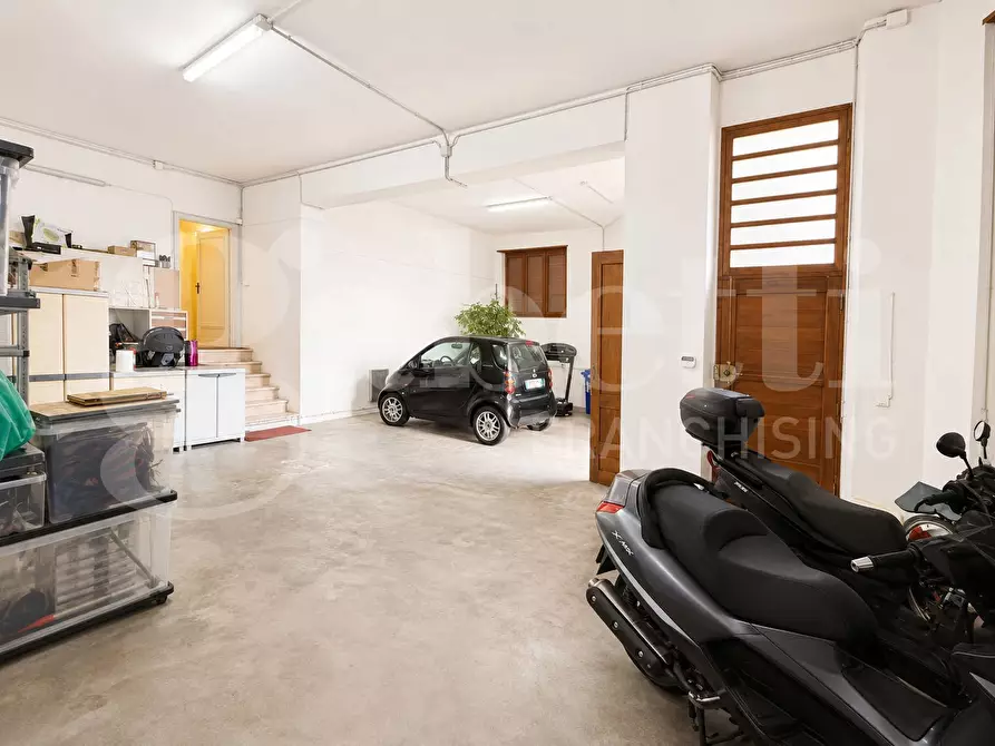 Immagine 41 di Casa bifamiliare in vendita  in Via STRADA MADDALENA, 102 a Moncalieri