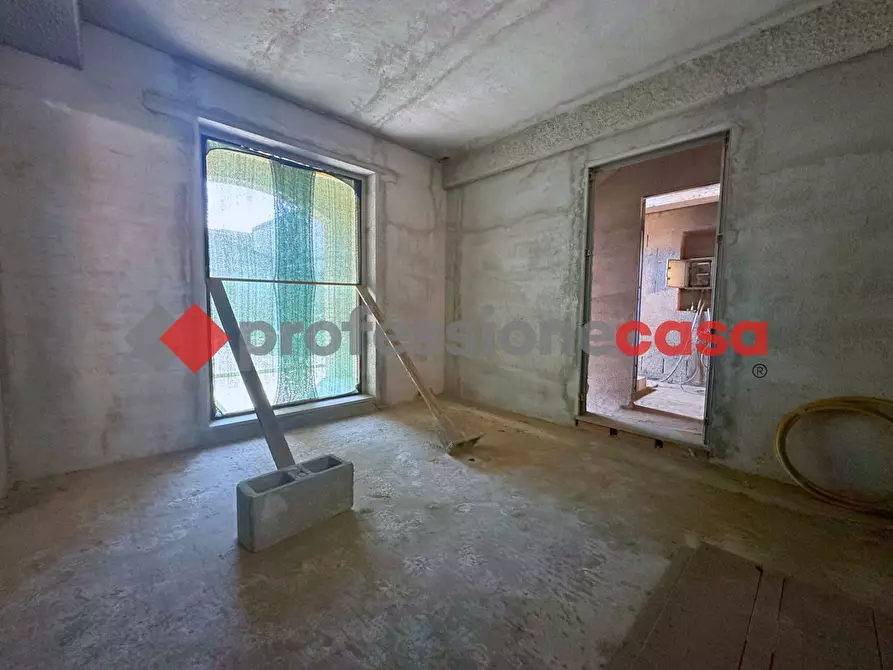 Immagine 13 di Palazzo in vendita  in Via II Retta Levante, 250 a Belpasso