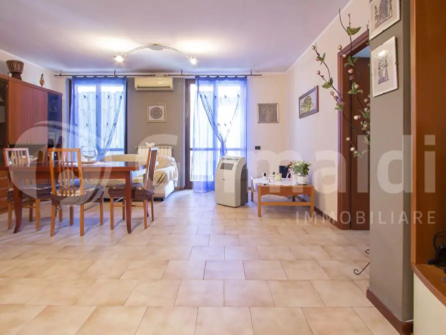 Immagine 3 di Appartamento in vendita  in Via Cavour, 32 a Grezzago