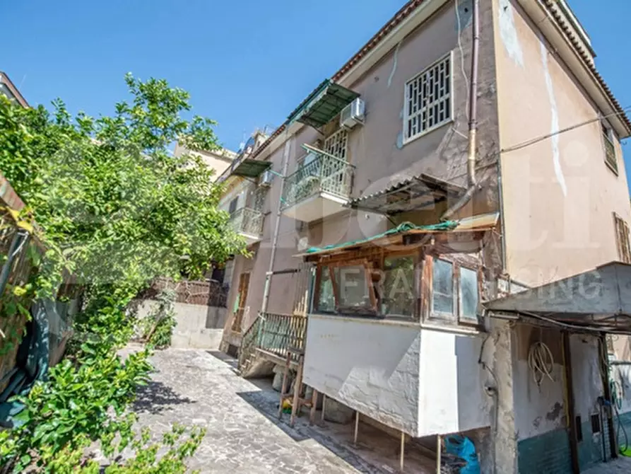 Immagine 2 di Villa in vendita  in Via Carlo de Marco a Napoli