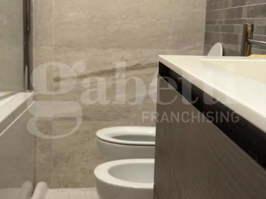 Immagine 20 di Appartamento in vendita  in Via Antonio De Viti De Marco a Roma