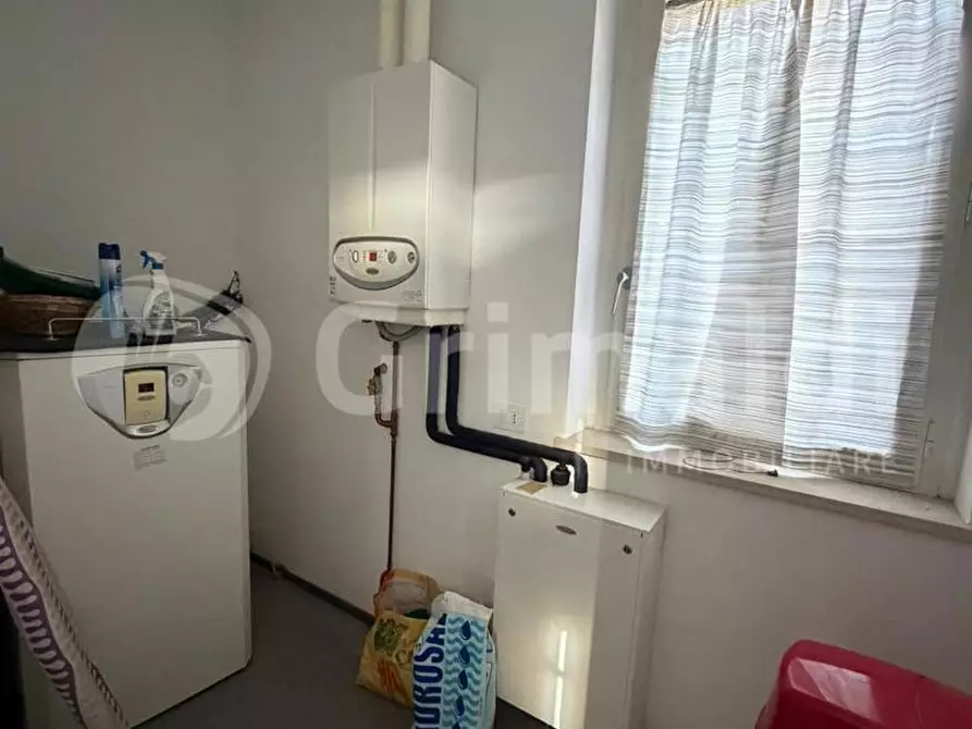 Immagine 10 di Casa indipendente in vendita  in Via UMBERTO I, 30 a Inverno E Monteleone