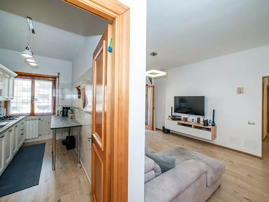 Immagine 5 di Appartamento in vendita  in Via Paolo di Dono, 141 a Roma