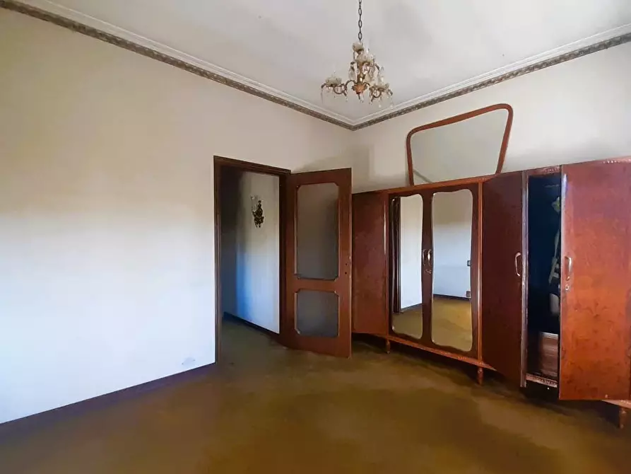 Immagine 36 di Villa in vendita  in Via roma, 83 a Castronno