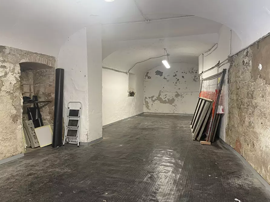 Immagine 3 di Box auto in affitto  in Via dei Priori, 1 a Perugia