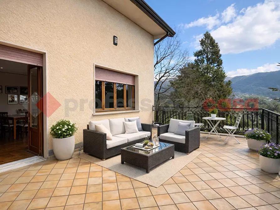 Immagine 9 di Villa in vendita  in Strada Regionale 155, 37 a Alatri