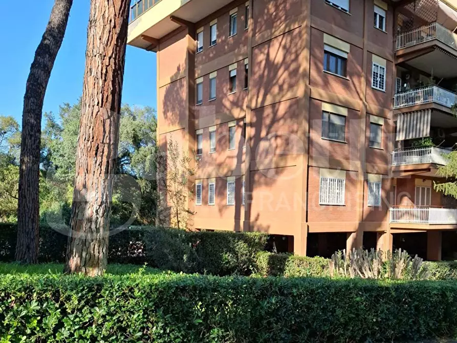 Immagine 3 di Appartamento in vendita  in Via Francesco Bonfiglio, 47 a Roma