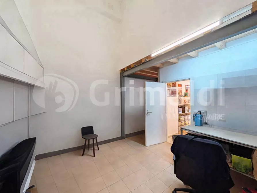 Immagine 3 di Negozio in vendita  in Via mazzini, 33 a Avola