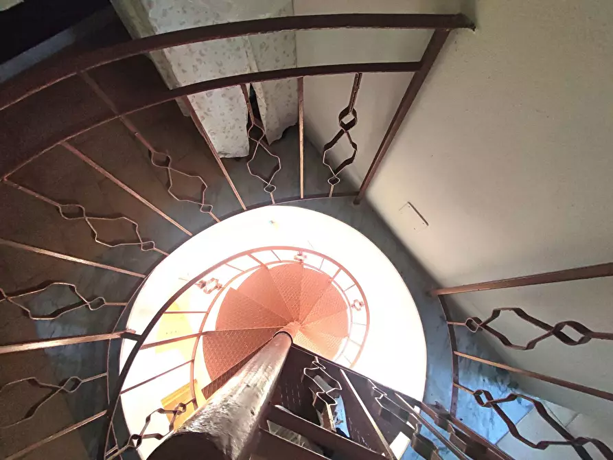 Immagine 17 di Appartamento in vendita  in Via G. GARIBALDI, 114 a San Vito Sullo Ionio