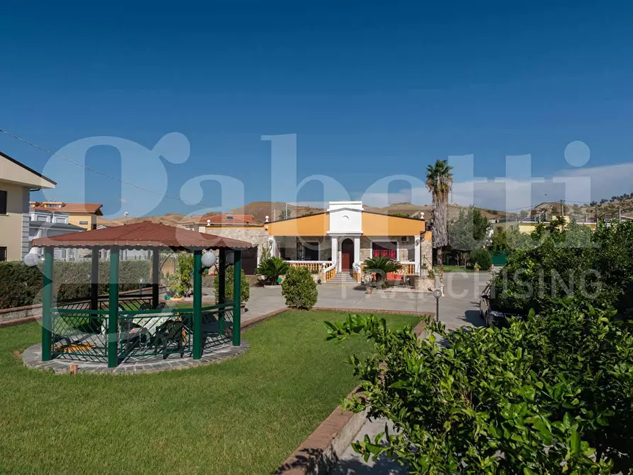 Immagine 21 di Villa in vendita  in Via TRAVERSA EMILIA, 16 a Catanzaro
