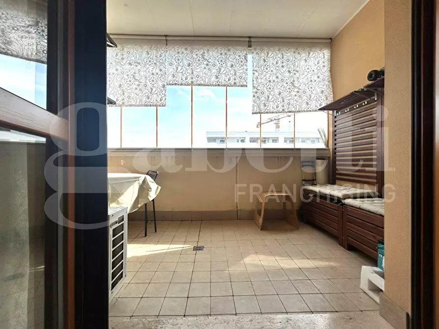 Immagine 17 di Appartamento in vendita  in Via enrico bompiani, 44 a Roma