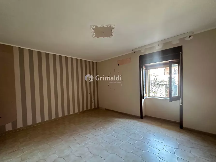 Immagine 8 di Palazzo in vendita  in Via Piemonte, 11 a Acerra