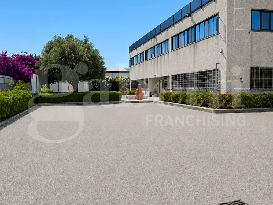 Immagine 2 di Capannone industriale in affitto  in Via Meucci a Marcianise