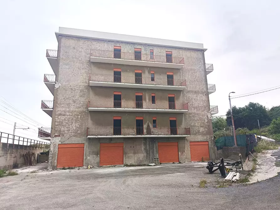 Immagine 5 di Palazzo in affitto  in Via San filippo del mela, Via Corriolo Nazionale, 196 a San Filippo Del Mela