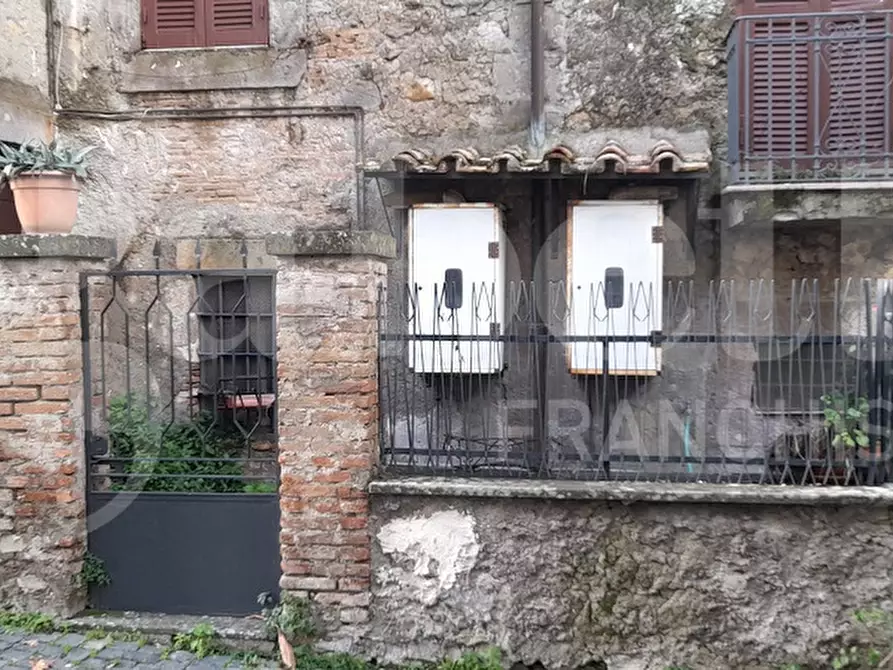 Immagine 3 di Appartamento in vendita  in Via CANALE, 00 a Manziana