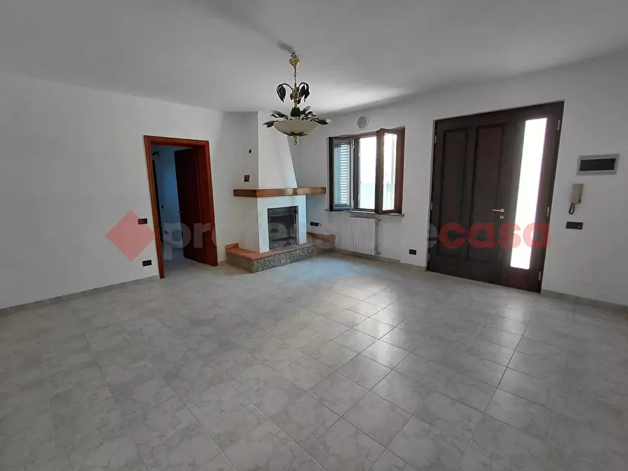 Immagine 12 di Villa in vendita  in Via del bozzo, 61 a Lucca