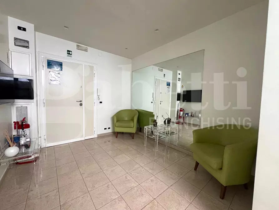 Immagine 10 di Ufficio in vendita  in Via Gaetano Donizzetti, 7B a Roma