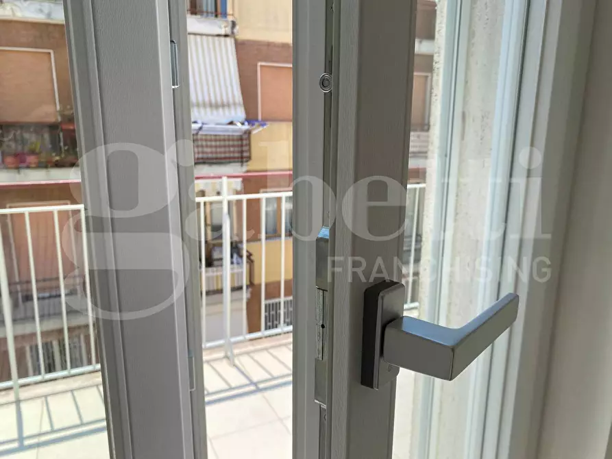 Immagine 24 di Appartamento in affitto  in Via Vittorio Veneto a Trani